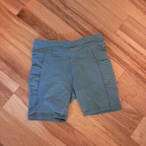 Pact Workout Shorts Pockets L